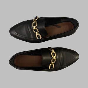 H&M Women’s Black Loafers with Gold Detail Size 8 (39)